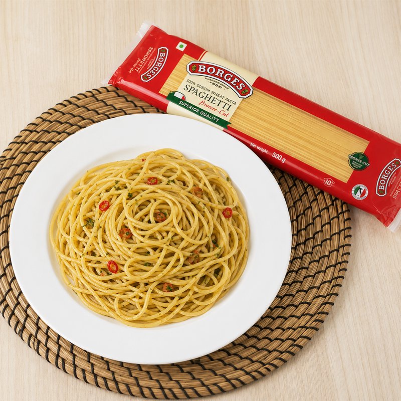 Borges Bronze Cut Spaghetti Pasta | Premium Durum Wheat Semolina Italian Pasta | Bronze Die Cut for Better Sauce Absorption | Perfect for Classic Italian Recipes | 500g
