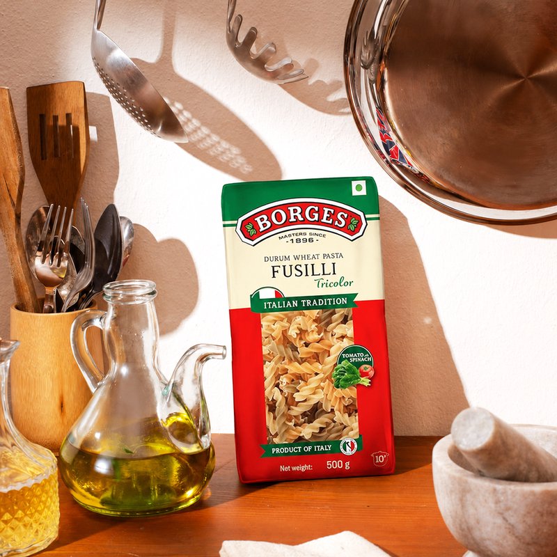 Borges Tricolor Fusilli Pasta | Spiral Italian Pasta with Durum Wheat Semolina | Colourful Pasta for Salads, White Sauce & Red Sauce Recipes | 500g